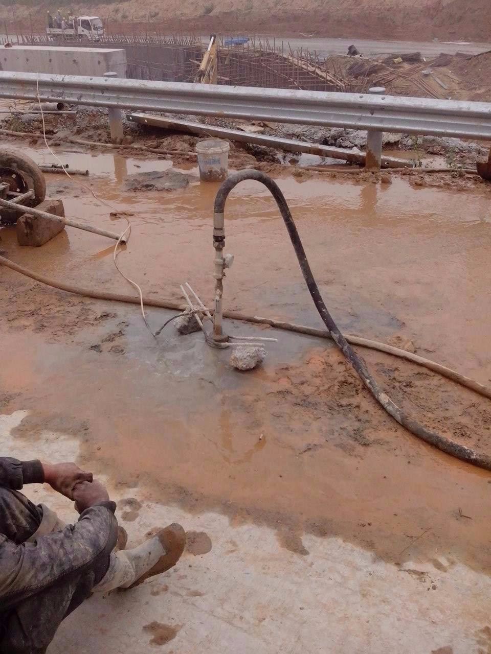 佛冈路基压密注浆